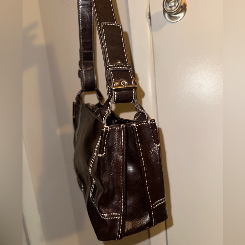 Vintage Y2K Nine & Co. Brown Leather Shoulder Bag